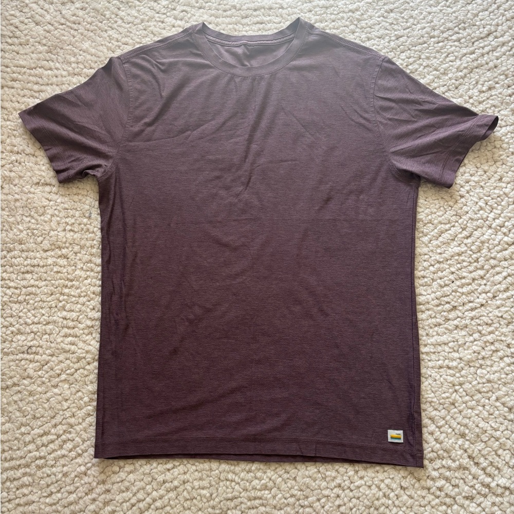 LIKE NEW Vuori Men's Purple T-Shirt size S
